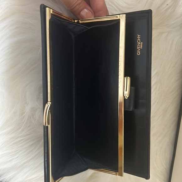 Givenchy Wallet NIB Kisslock Wallet - Picture 16 of 16
